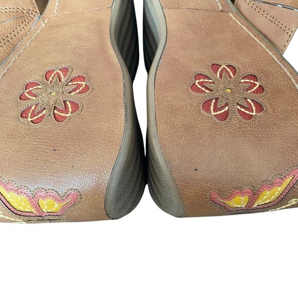 Zodiac Nessa Carmel Brown Flower Butterfly Slide Wedge Sandal size 8.5 - Picture 9 of 11